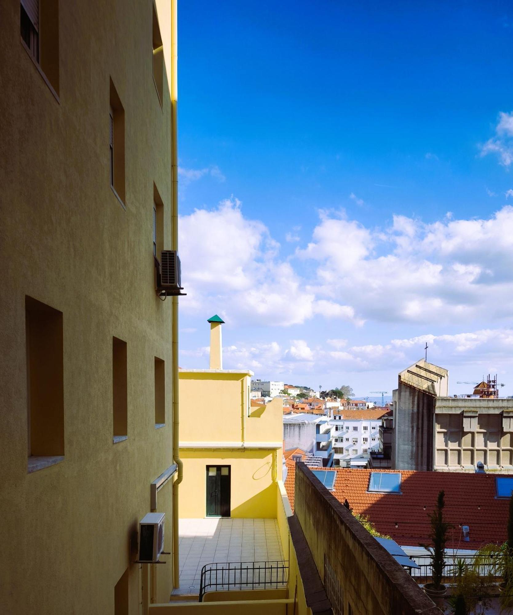 Ey Lisbon Guesthouse Exteriör bild