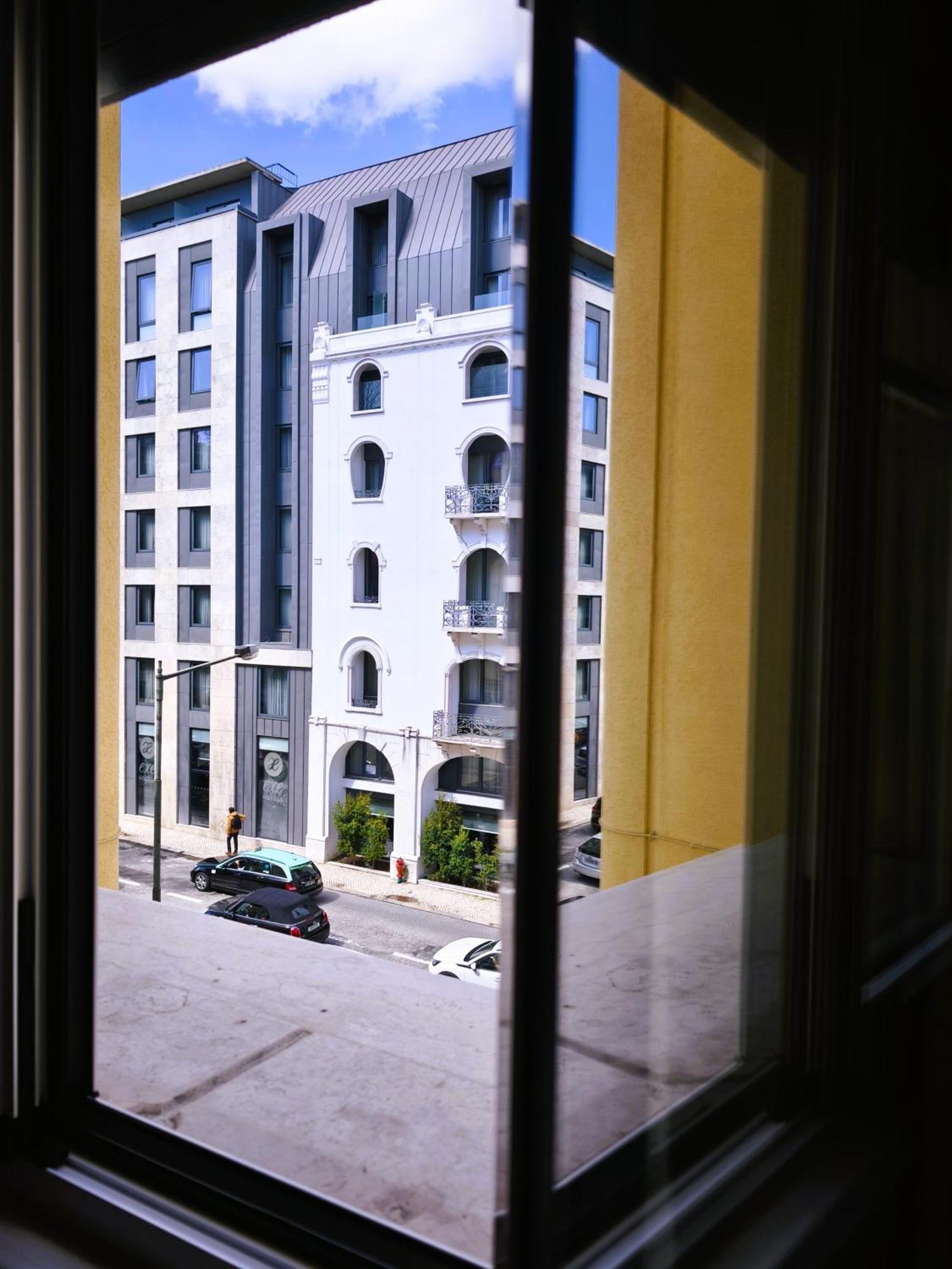 Ey Lisbon Guesthouse Exteriör bild